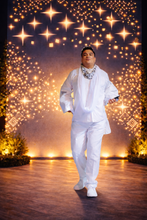 Cargar imagen en el visor de la galería, VIERNES 12 DE JUNIO JUAN DANIEL 42 AÑOS DE SER EL MAS FIEL INTERPRETE DE JUAN GABRIEL